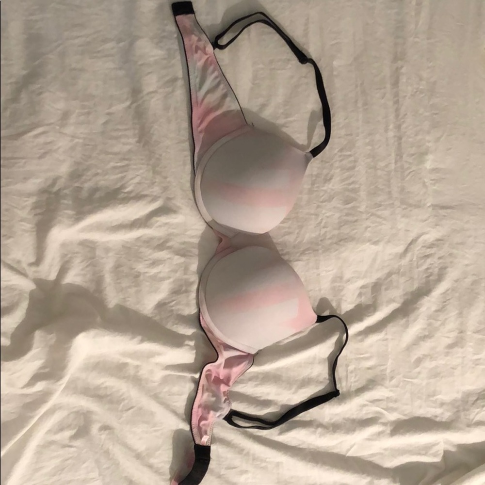Victoria’s Secret Pink Bra